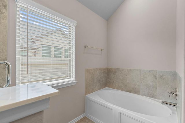 2415 Honeyberry Shrub Drive, Manvel, TX 77578