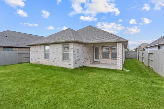 2415 Honeyberry Shrub Drive, Manvel, TX 77578