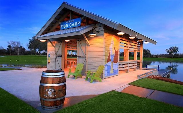 2415 Honeyberry Shrub Drive, Manvel, TX 77578