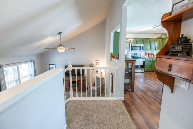 207 SUMMER Place, Warrensburg, MO 64093