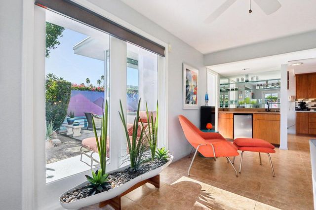 1900 S Toledo Avenue, Palm Springs, CA 92264