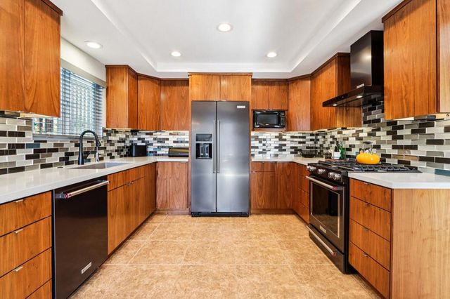 1900 S Toledo Avenue, Palm Springs, CA 92264