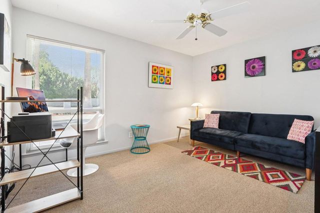 1900 S Toledo Avenue, Palm Springs, CA 92264