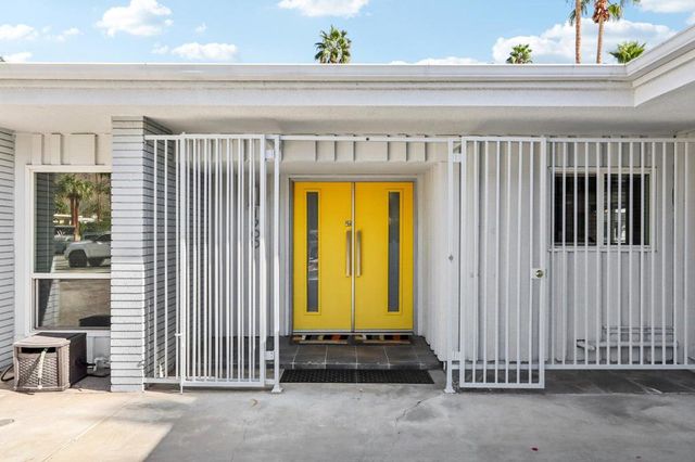 1900 S Toledo Avenue, Palm Springs, CA 92264