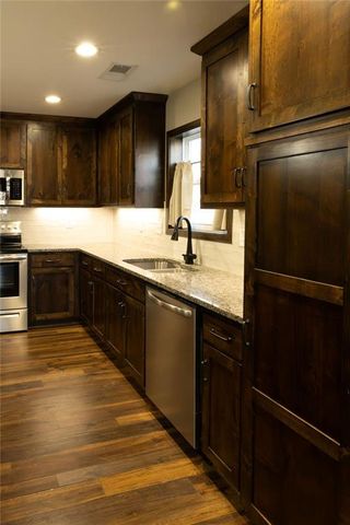 511 S 2nd Street, Odessa, MO 64076