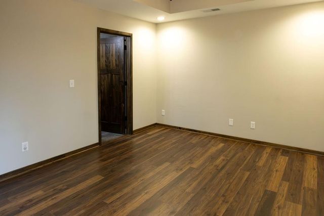 511 S 2nd Street, Odessa, MO 64076