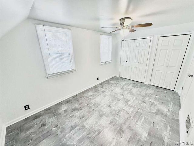 4961 Creek Rd Extension, Lewiston, NY 14092