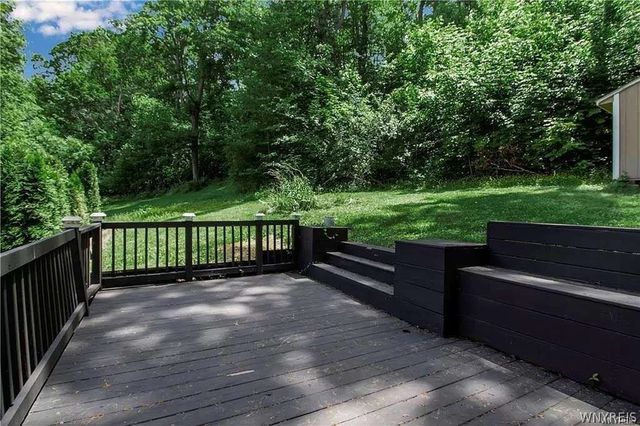 4961 Creek Rd Extension, Lewiston, NY 14092