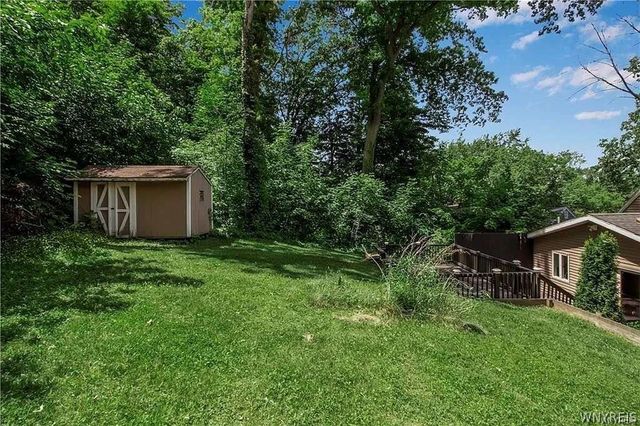 4961 Creek Rd Extension, Lewiston, NY 14092