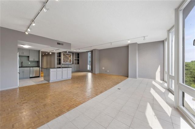 3060 Pharr Court N 615, Atlanta, GA 30305