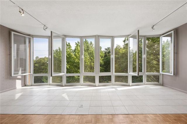 3060 Pharr Court N 615, Atlanta, GA 30305