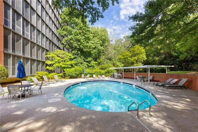 3060 Pharr Court N 615, Atlanta, GA 30305
