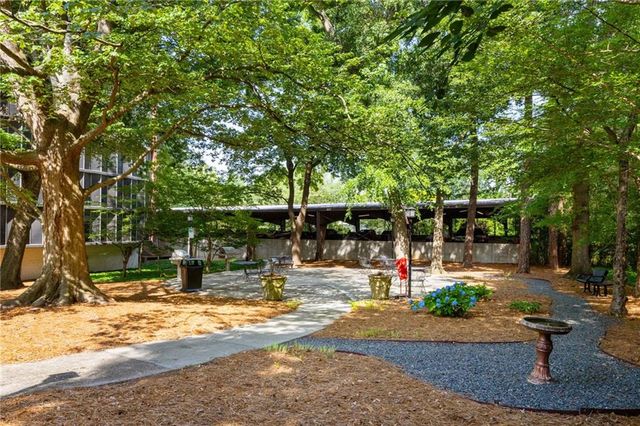 3060 Pharr Court N 615, Atlanta, GA 30305