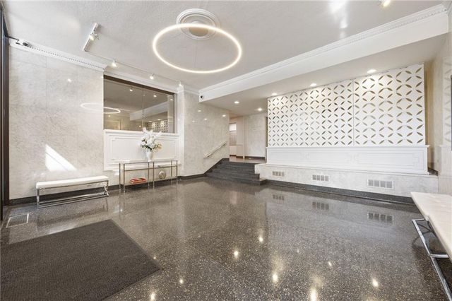 3060 Pharr Court N 615, Atlanta, GA 30305
