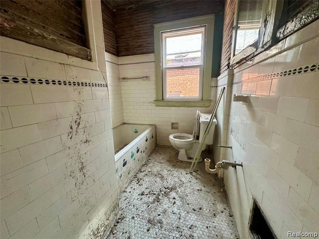 13194 Monica Street, Detroit, MI 48238