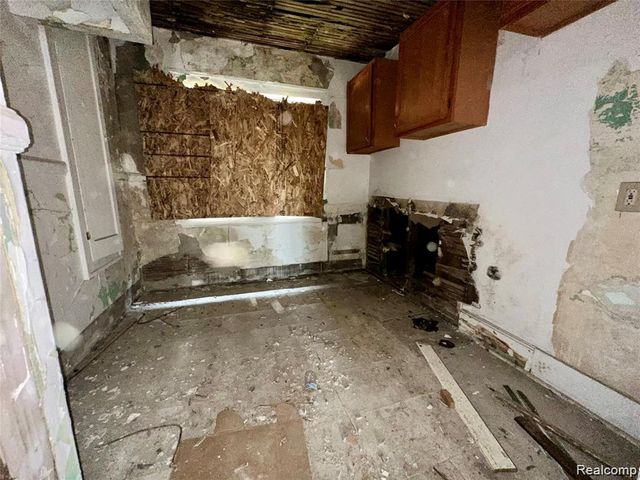 13194 Monica Street, Detroit, MI 48238