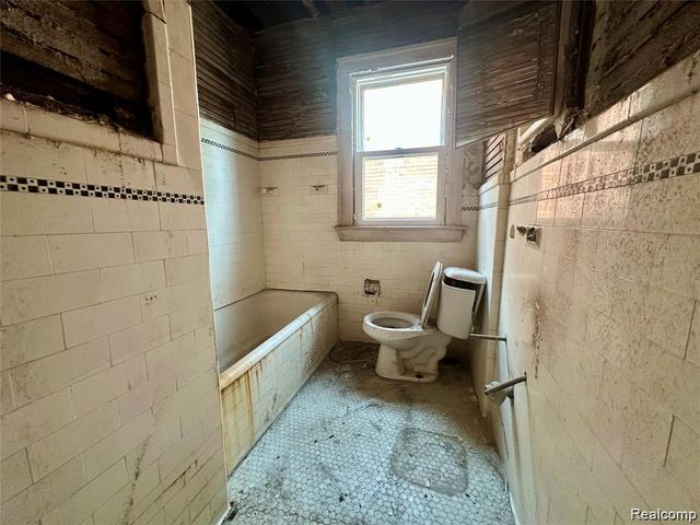 13194 Monica Street, Detroit, MI 48238