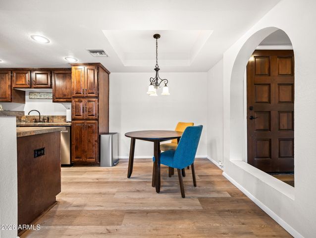 7557 N DREAMY DRAW Drive 154, Phoenix, AZ 85020