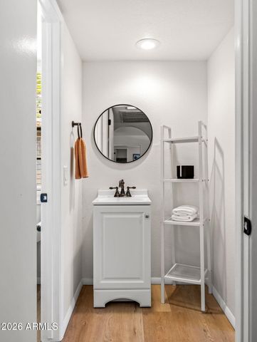 7557 N DREAMY DRAW Drive 154, Phoenix, AZ 85020