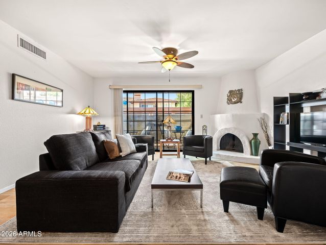 7557 N DREAMY DRAW Drive 154, Phoenix, AZ 85020