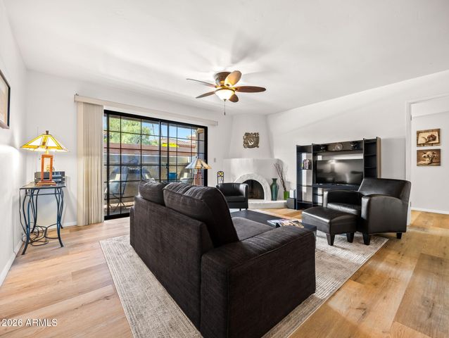 7557 N DREAMY DRAW Drive 154, Phoenix, AZ 85020