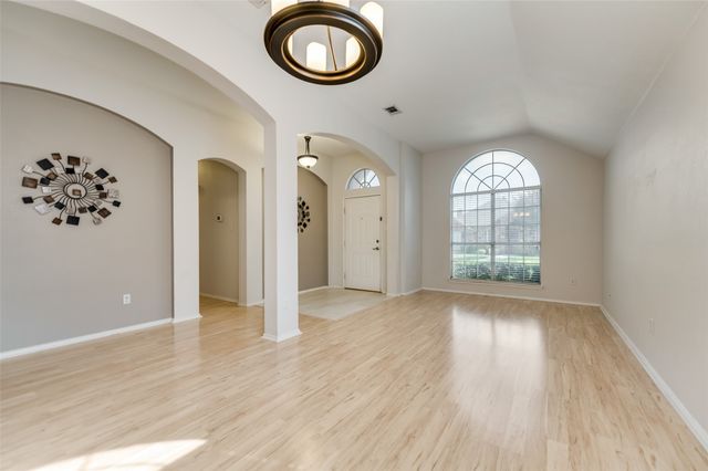 5100 Geranium Court, Mckinney, TX 75070