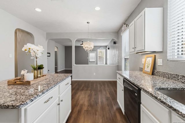 906 Rustic Light, San Antonio, TX 78260