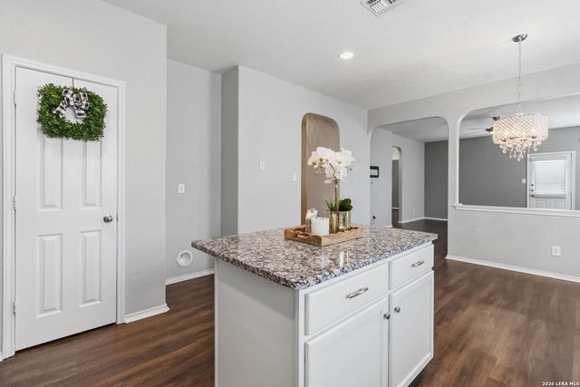 906 Rustic Light, San Antonio, TX 78260