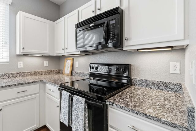 906 Rustic Light, San Antonio, TX 78260