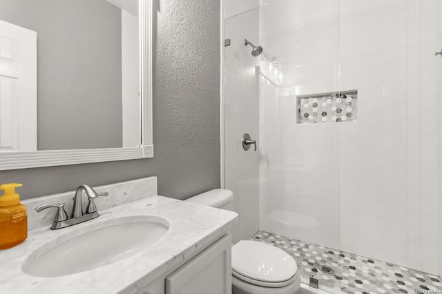 906 Rustic Light, San Antonio, TX 78260