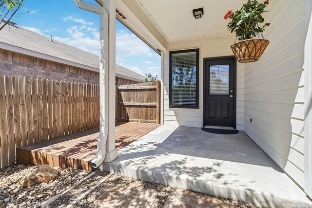 906 Rustic Light, San Antonio, TX 78260