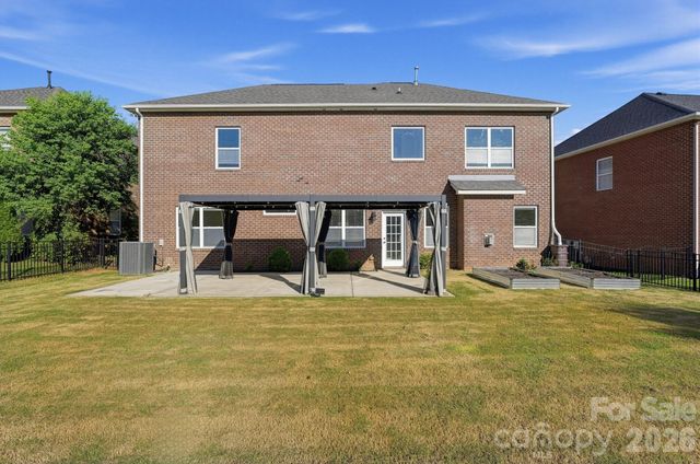 284 Oakbourne Lane, Rock Hill, SC 29732