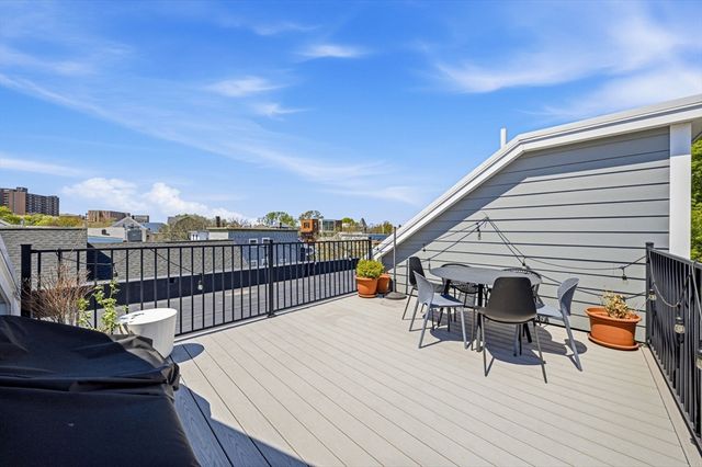 51 Oliver St 2, Somerville, MA 02145