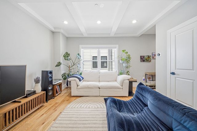 51 Oliver St 2, Somerville, MA 02145
