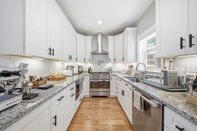 51 Oliver St 2, Somerville, MA 02145
