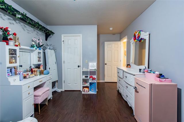 1705 Twin Spires Trail, Guthrie, OK 73044