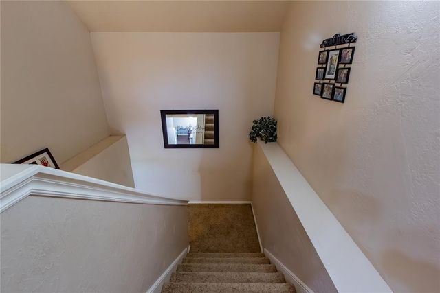 1705 Twin Spires Trail, Guthrie, OK 73044