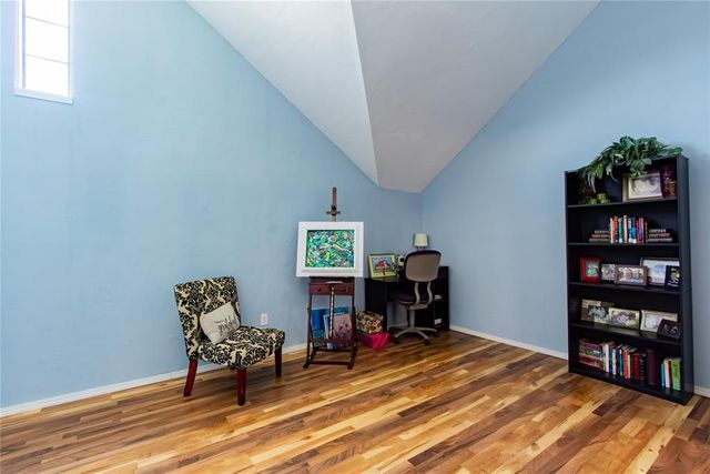 1705 Twin Spires Trail, Guthrie, OK 73044