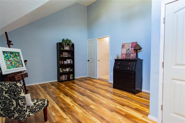 1705 Twin Spires Trail, Guthrie, OK 73044