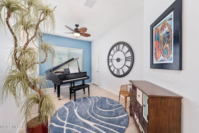 2496 W Music Mountains Drive, Green Valley, AZ 85622