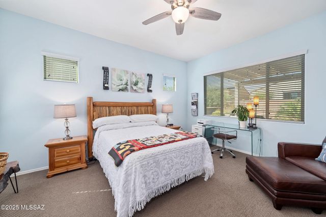 2496 W Music Mountains Drive, Green Valley, AZ 85622