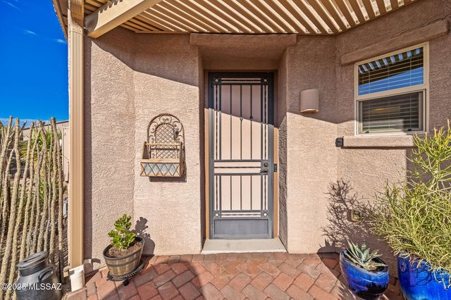 2496 W Music Mountains Drive, Green Valley, AZ 85622