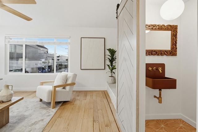 5027 Santa Monica Avenue F, San Diego, CA 92107