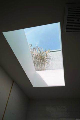 5027 Santa Monica Avenue F, San Diego, CA 92107