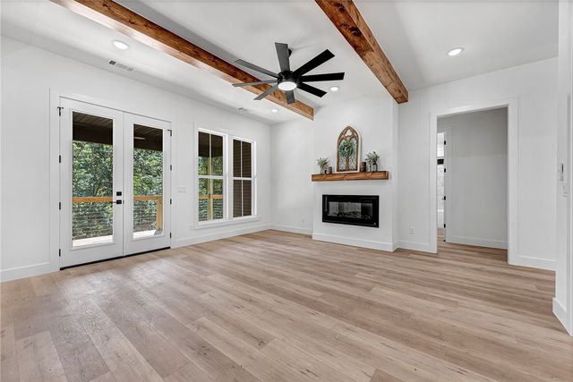 28 Sandridge Drive, Bella Vista, AR 72715