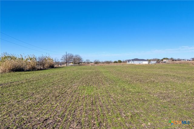18502 Fm-2268, Holland, TX 76534