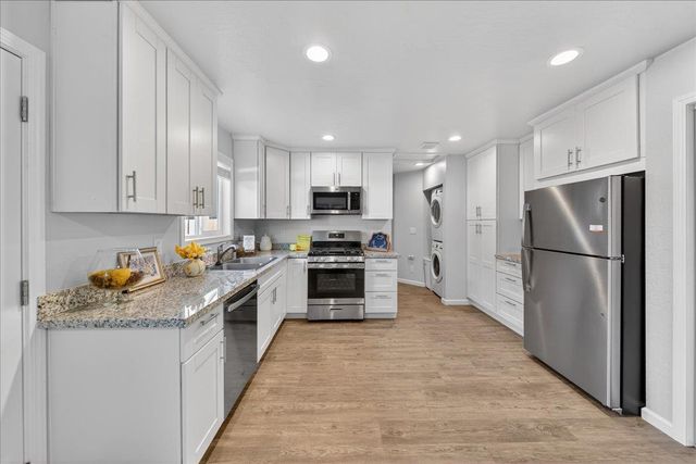 3248 Fitzgerald Circle, Marina, CA 93933