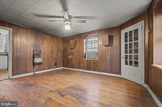 321 VIRGINIA AVE, Wilmington, DE 19805