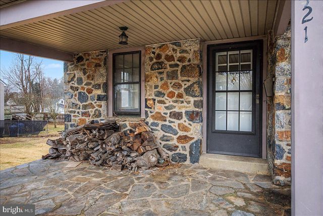 321 VIRGINIA AVE, Wilmington, DE 19805