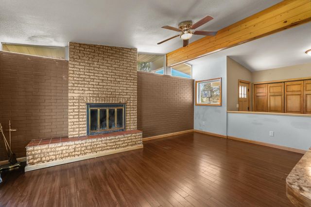 15 Fairway, Minot, ND 58701